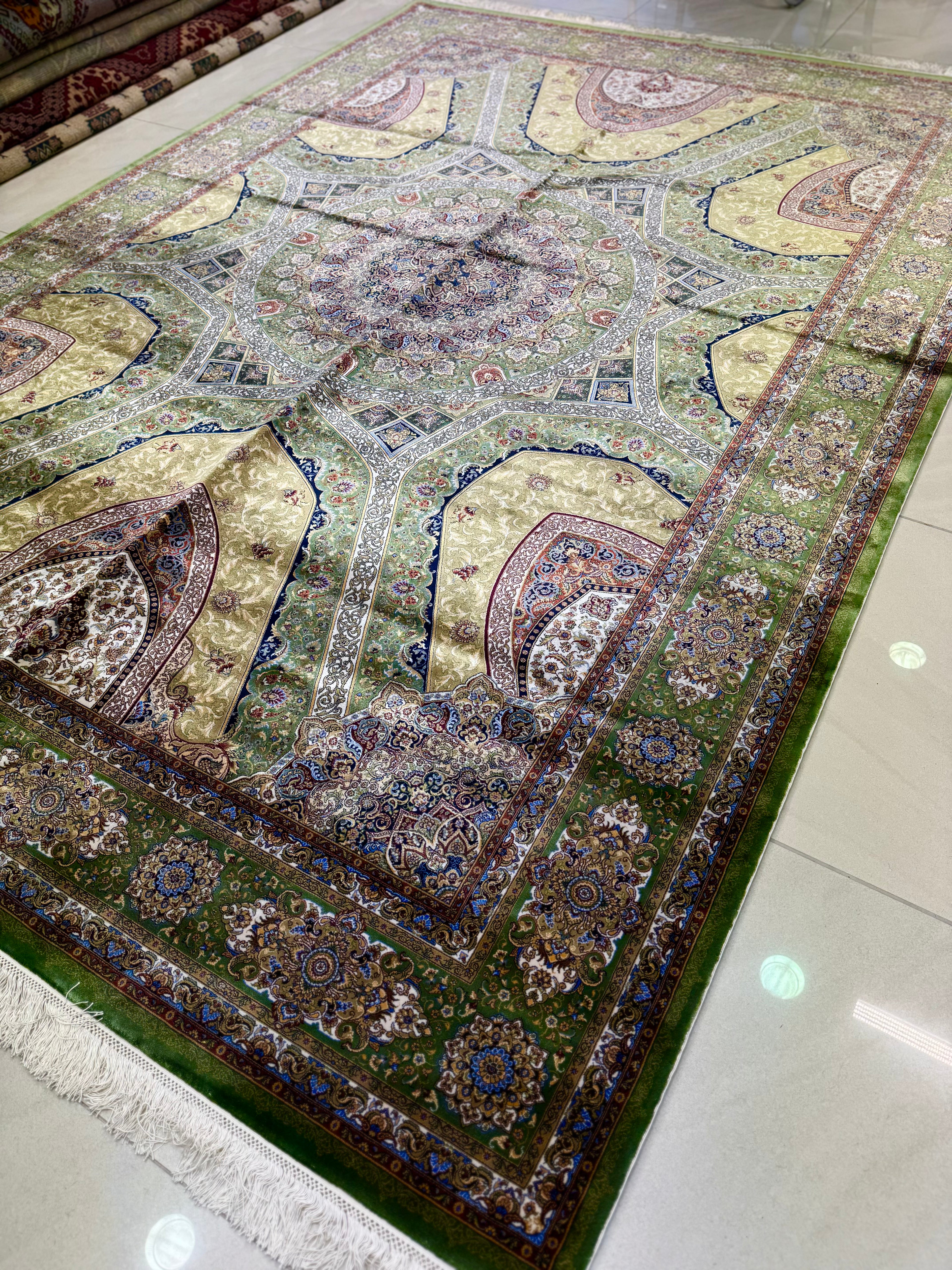 Traditional Turkmen Silk Weaving