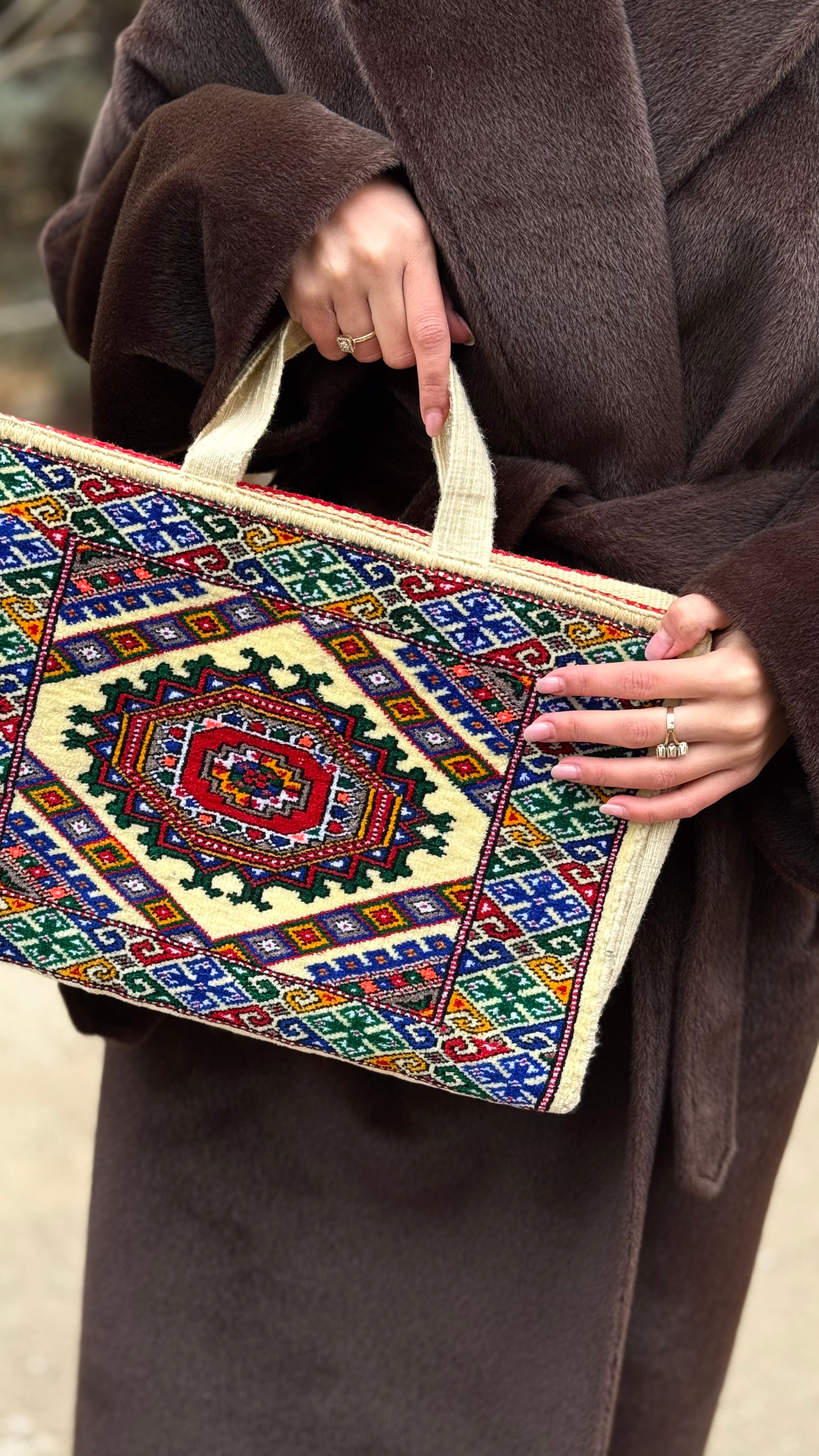 Wool White Handmade Bag